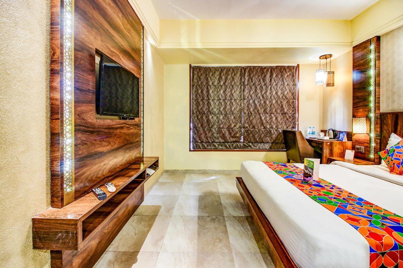 Hotel Crawford Inn Mumbai Exterior photo