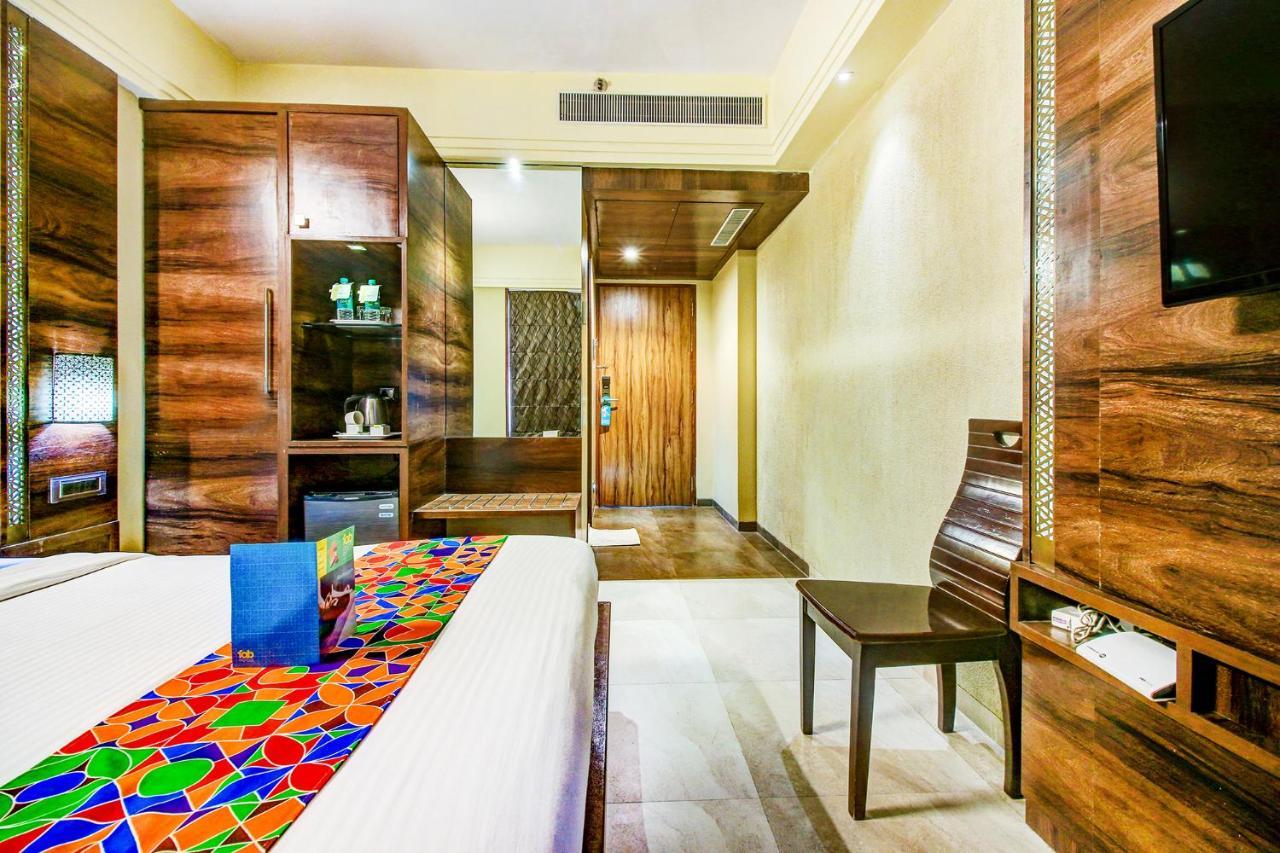 Hotel Crawford Inn Mumbai Exterior photo